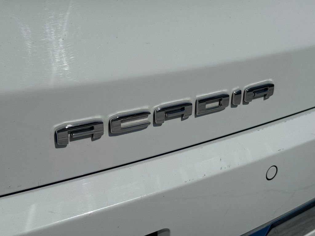 Used 2023 Summit White GMC Denali image 14