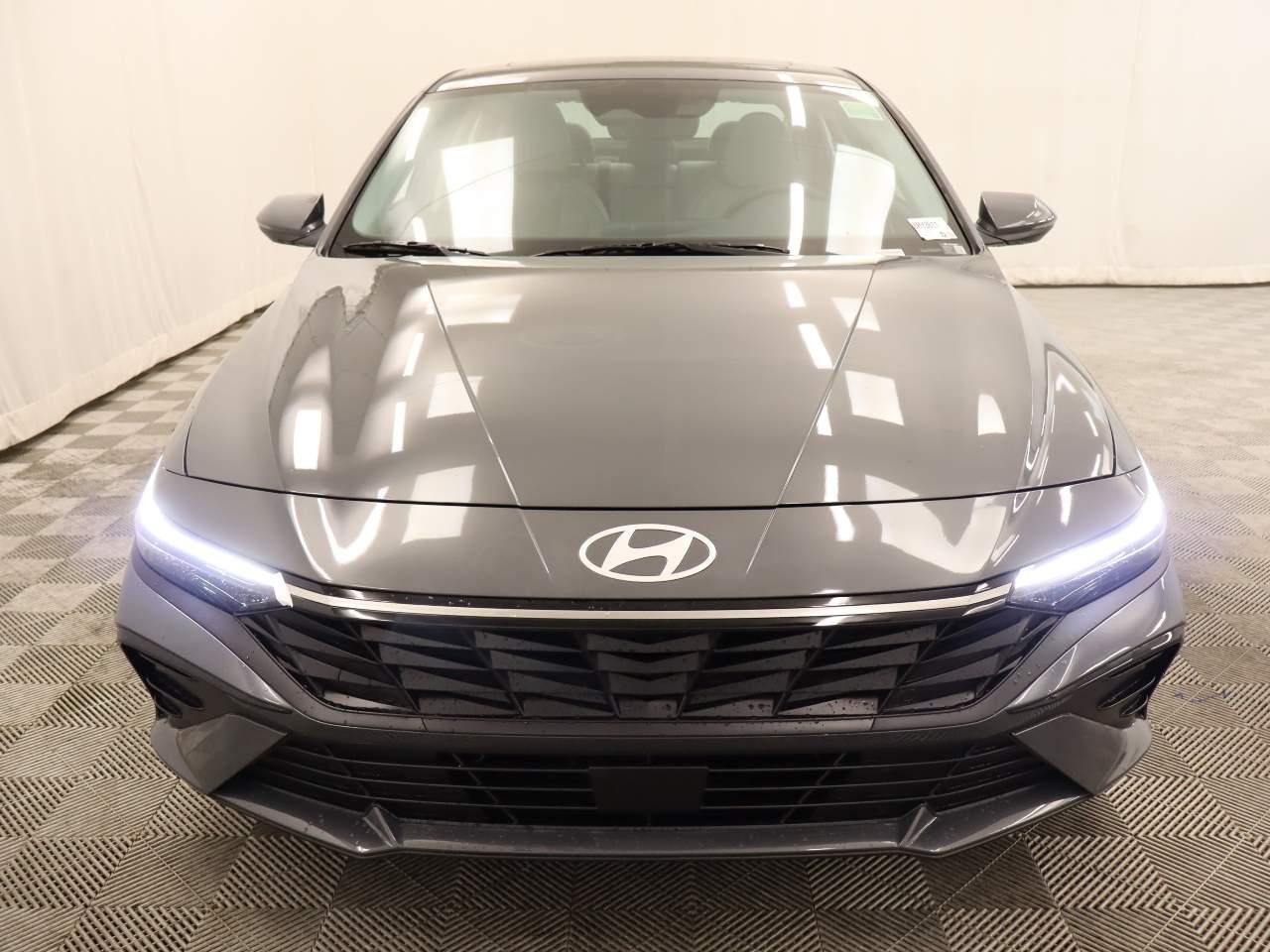 New 2026 Ecotronic Gray Pearl Hyundai Limited image 4