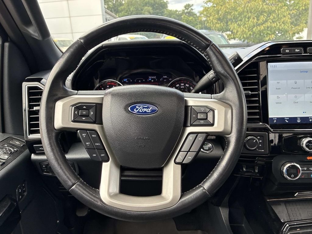 Used 2022 White Ford Lariat image 19