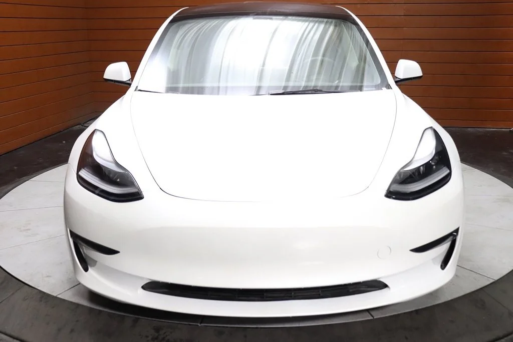 Used 2023 Pearl White Multi-Coat Tesla Base image 2