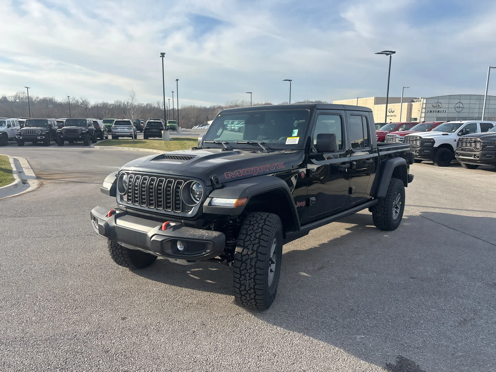 New 2026 Black Clear-Coat Exterior Paint Jeep Mojave image 4