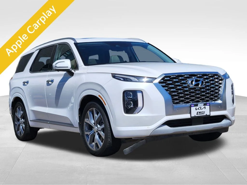 Used 2021 White Hyundai Limited image 5