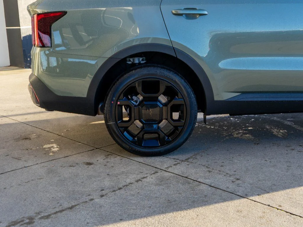 New 2026 Green Kia X-Line EX image 33