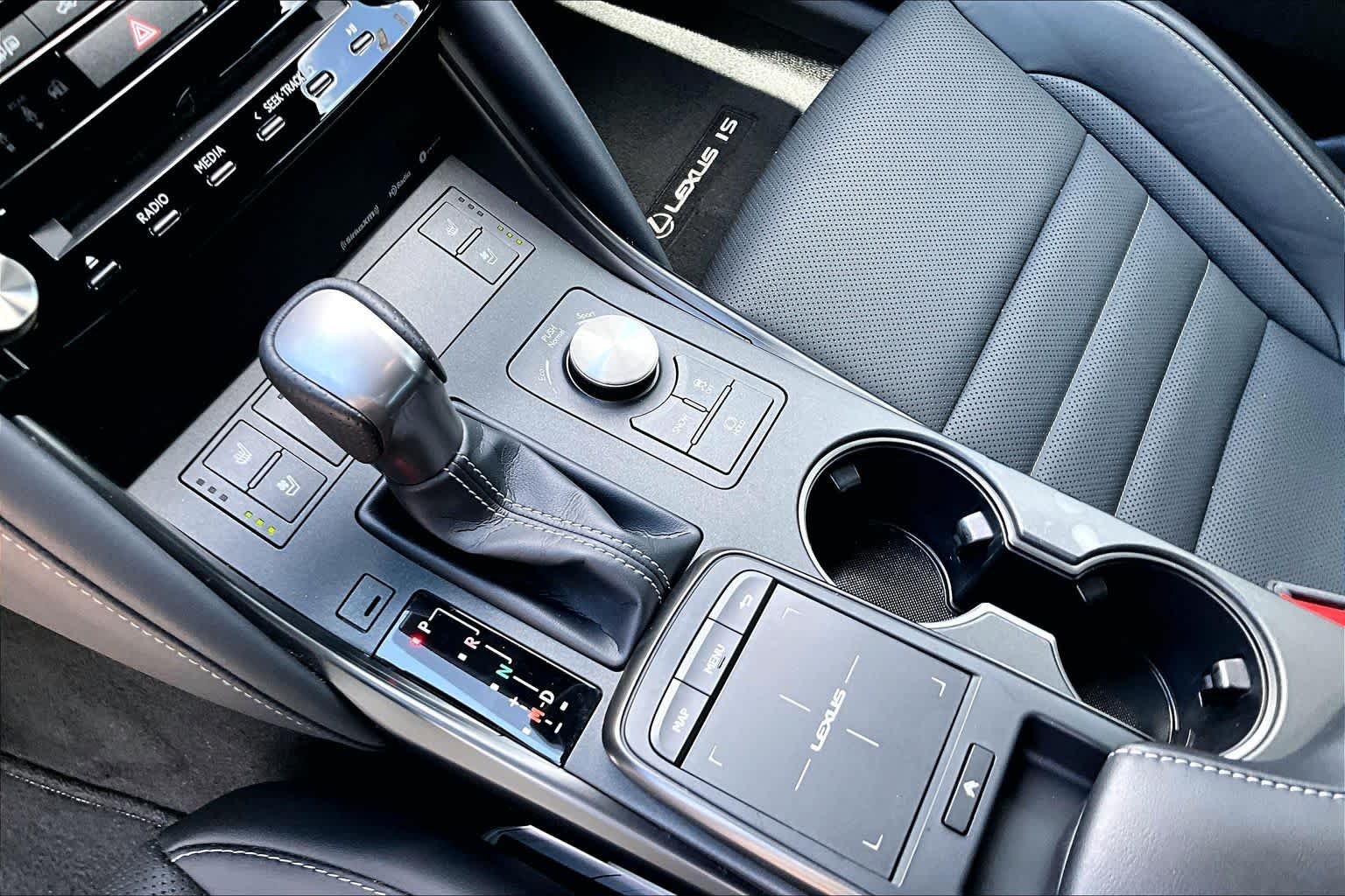 Used 2023 Ultra White Lexus F SPORT image 17