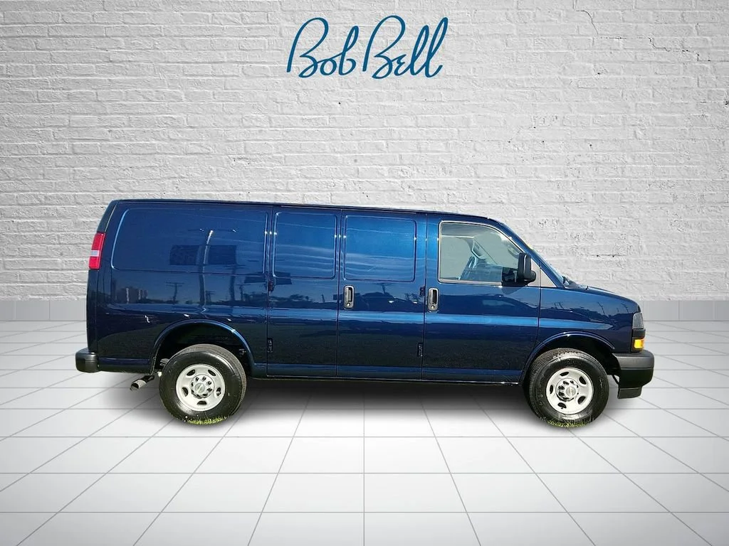 2025 Chevrolet Express Cargo Work Van - Photo 7