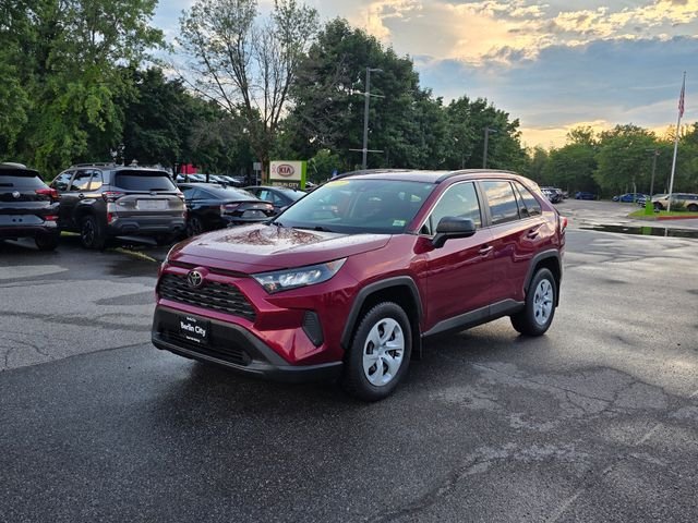 Used 2021 Pearl Toyota LE image 4