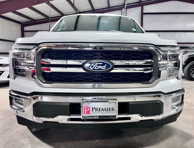 Used 2024 White Ford Lariat image 7