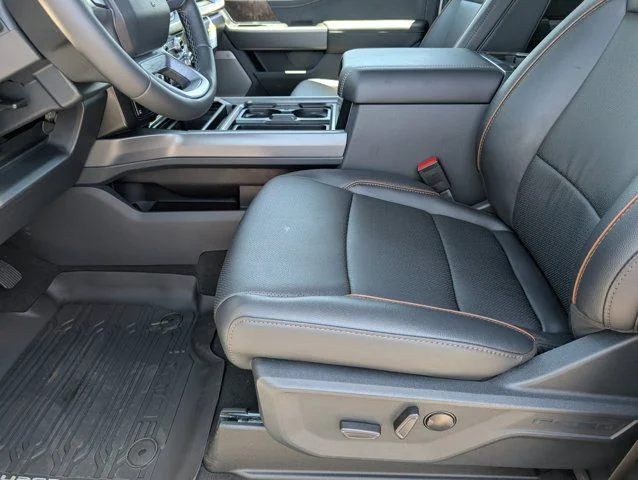 New 2026 Oxford White Ford F-250® Lariat® image 14
