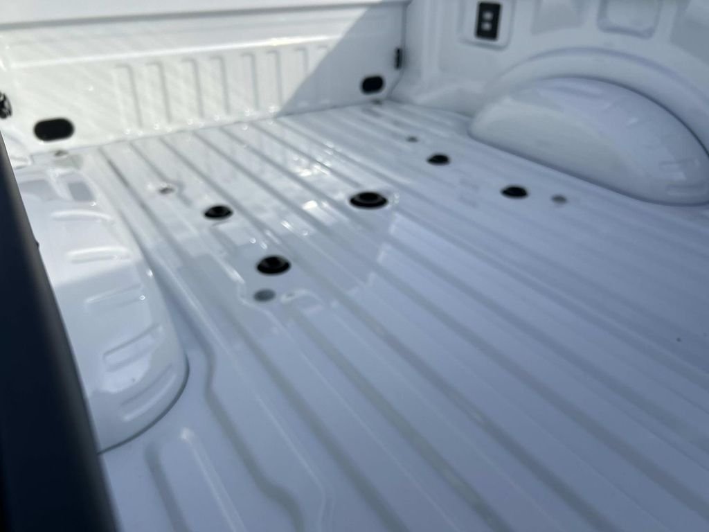 New 2026 Star White Metallic Tri-Coat Ford F-250® Platinum® image 11