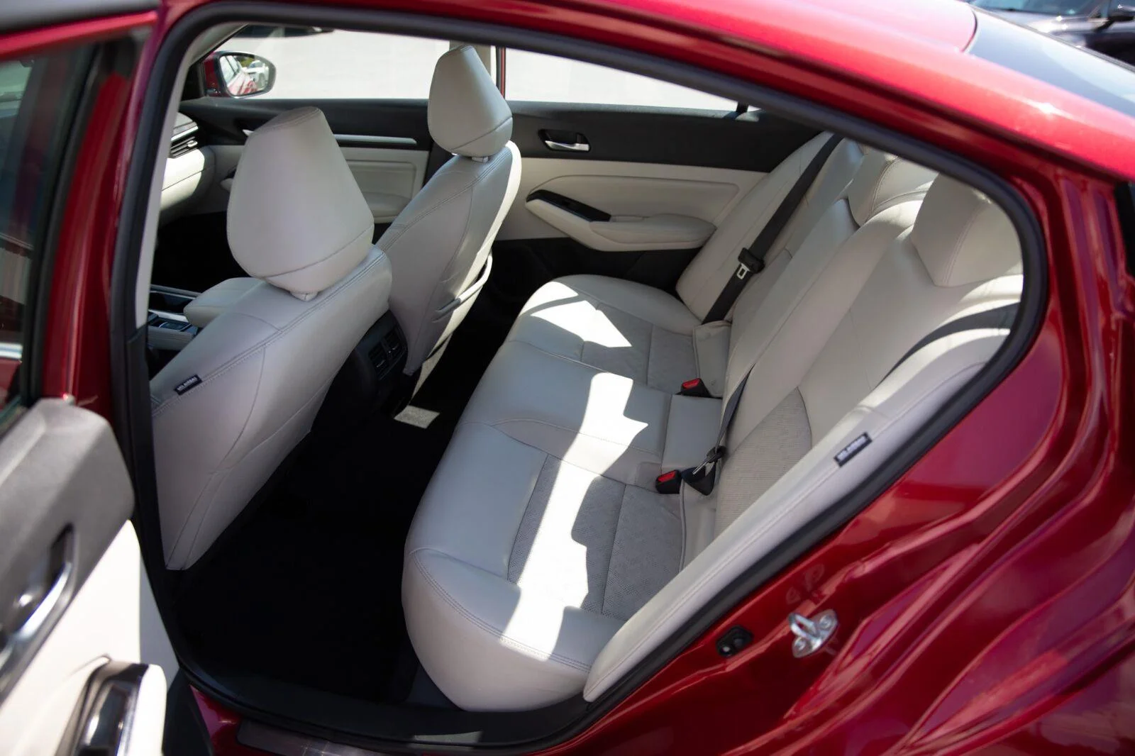 2023 Nissan Altima SL - Photo 21