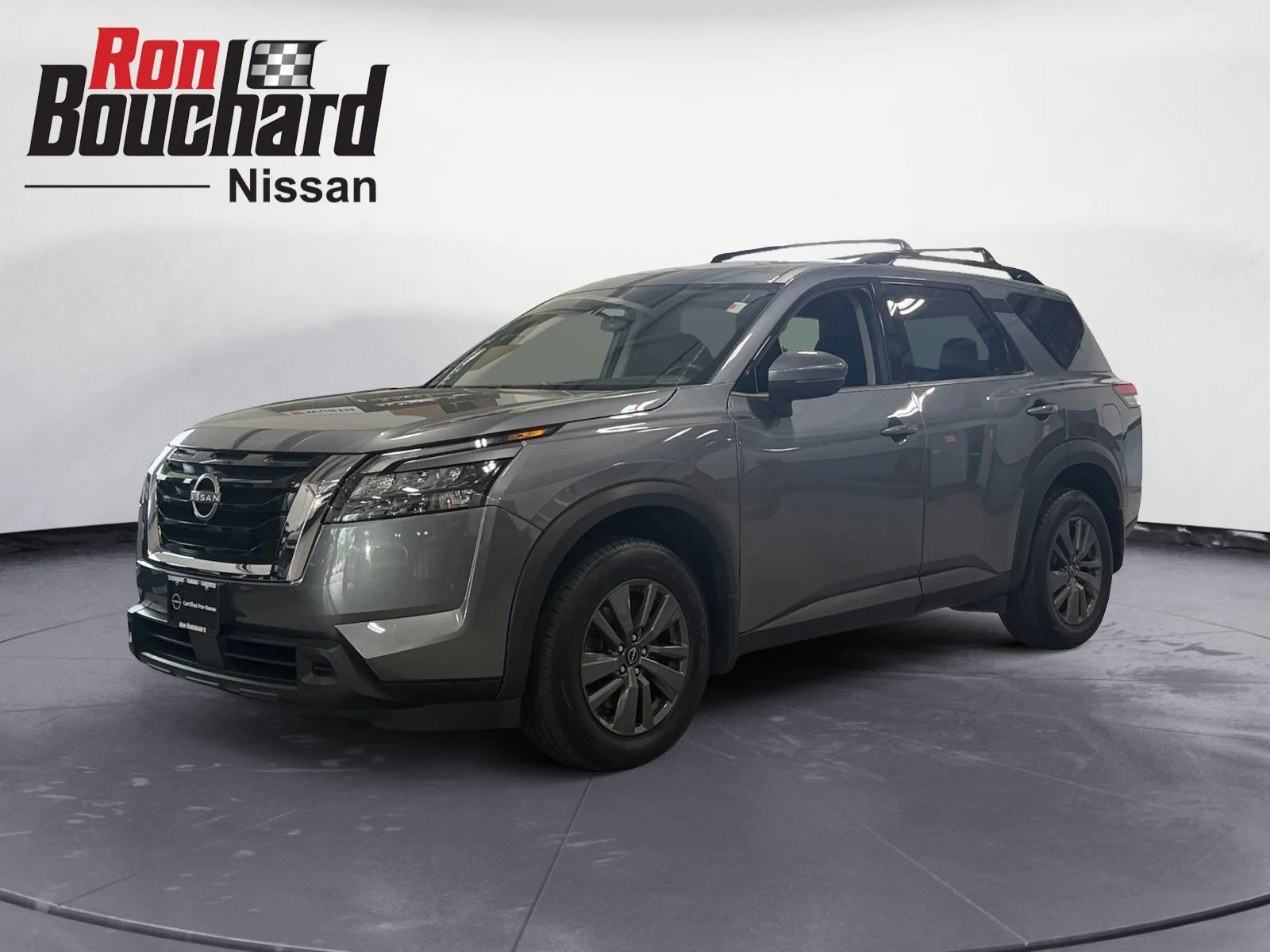 Used 2023 Gun Metallic Nissan SV image 5