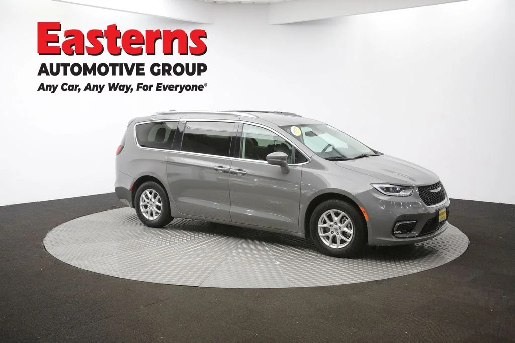 Used 2021 Gray Chrysler Touring L image 47