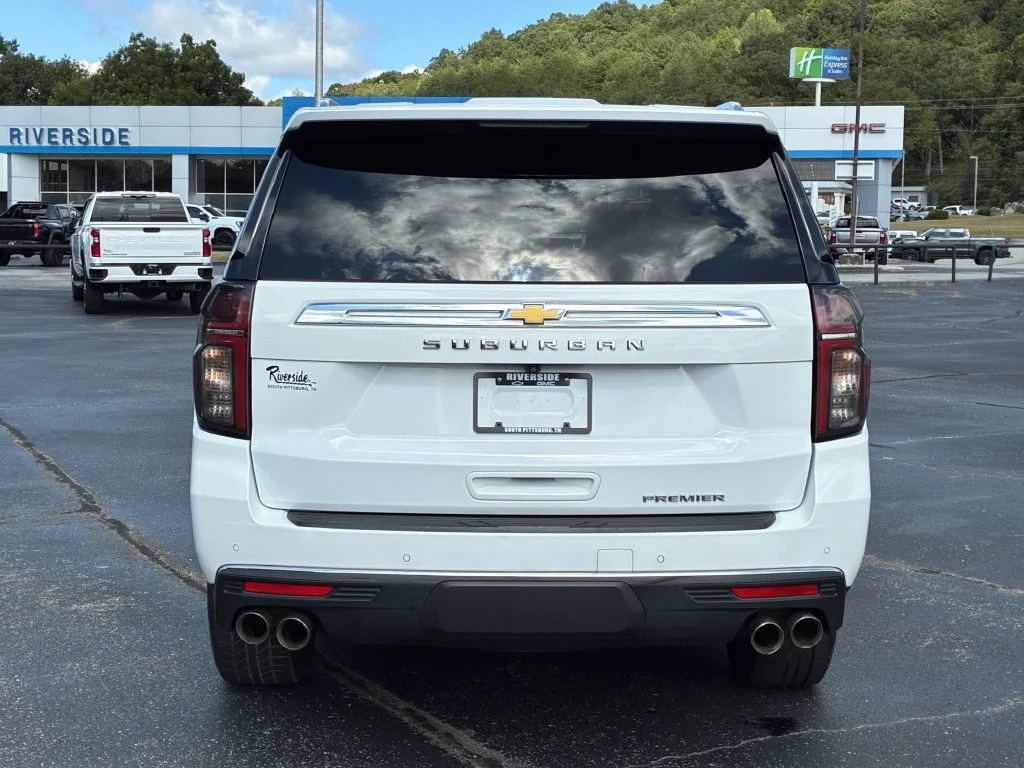 Used 2023 SUMMIT WHITE Chevrolet Premier image 8