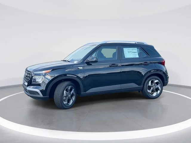 Used 2026 Black Hyundai SEL image 1