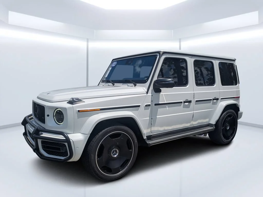 Used 2022 G MANUFAKTUR Moonlight White magno Mercedes-Benz AMG® G 63 image 1