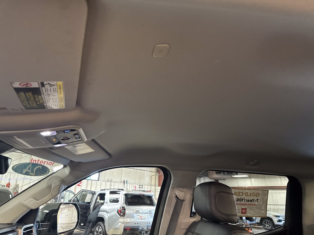 Used 2024  Toyota SR5 image 12