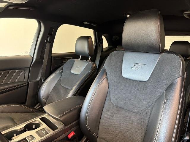 Used 2023 Gray Metallic Ford ST image 46