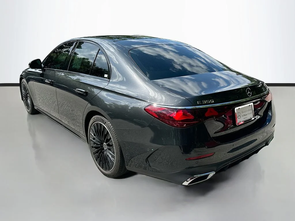 Used 2025  Mercedes-Benz E 350 image 7