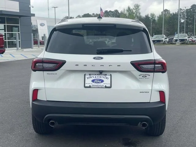 Used 2025 Star White Ford ST-Line image 35