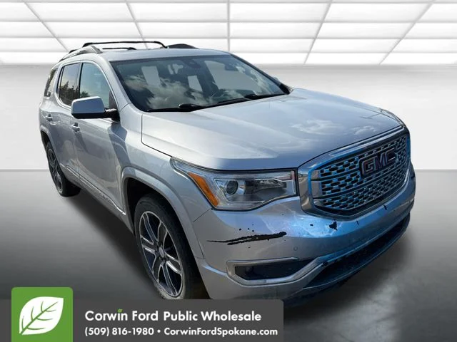 2018 GMC Acadia Denali AWD's photo