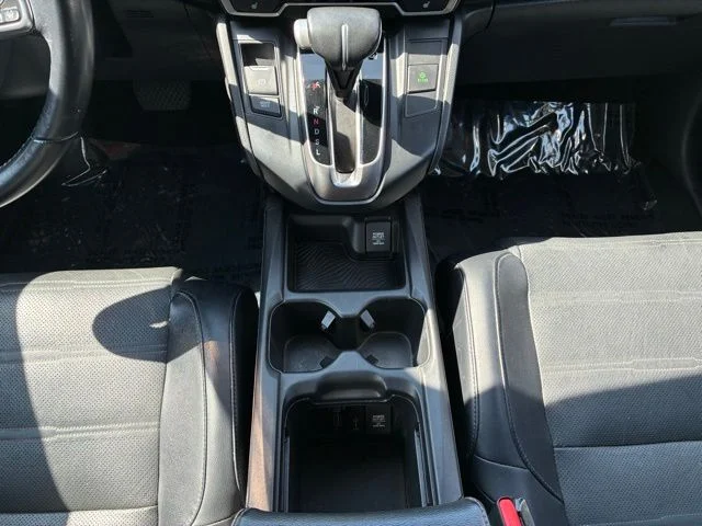 Used 2017 Green Honda Touring image 11