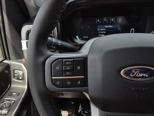 New 2026 Agate Black Metallic Ford F-250® Lariat® image 43