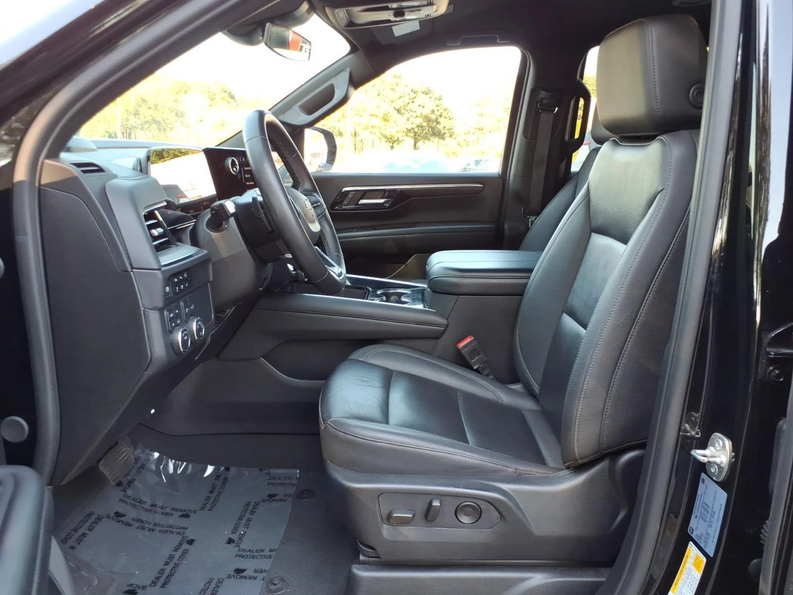 Used 2025 Black Chevrolet LT image 10