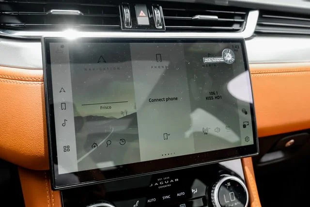 2026 Jaguar F-Pace R-Dynamic S - Photo 33