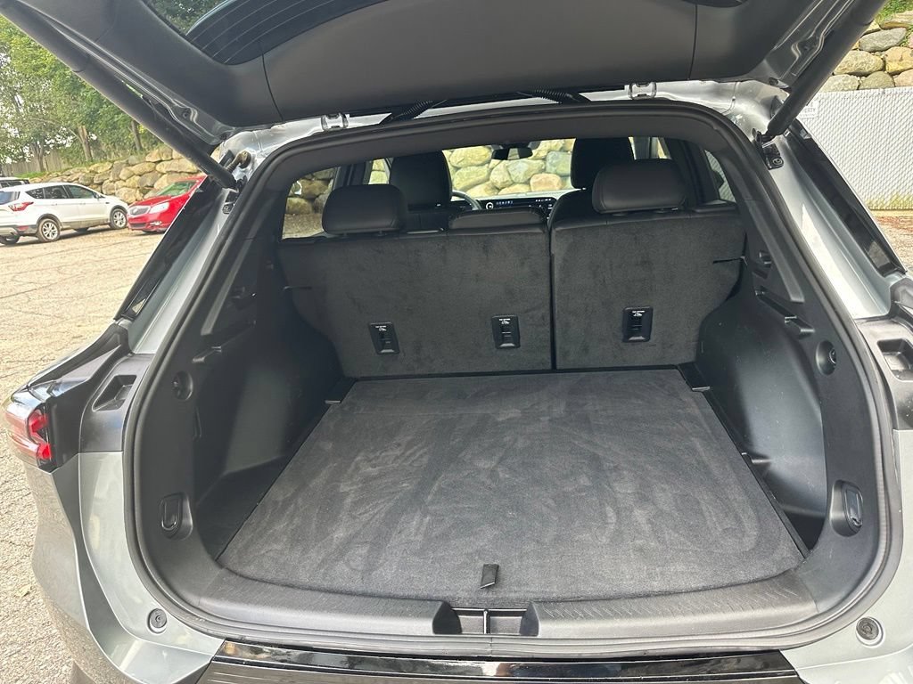 2024 Chevrolet Equinox EV LT - Photo 25