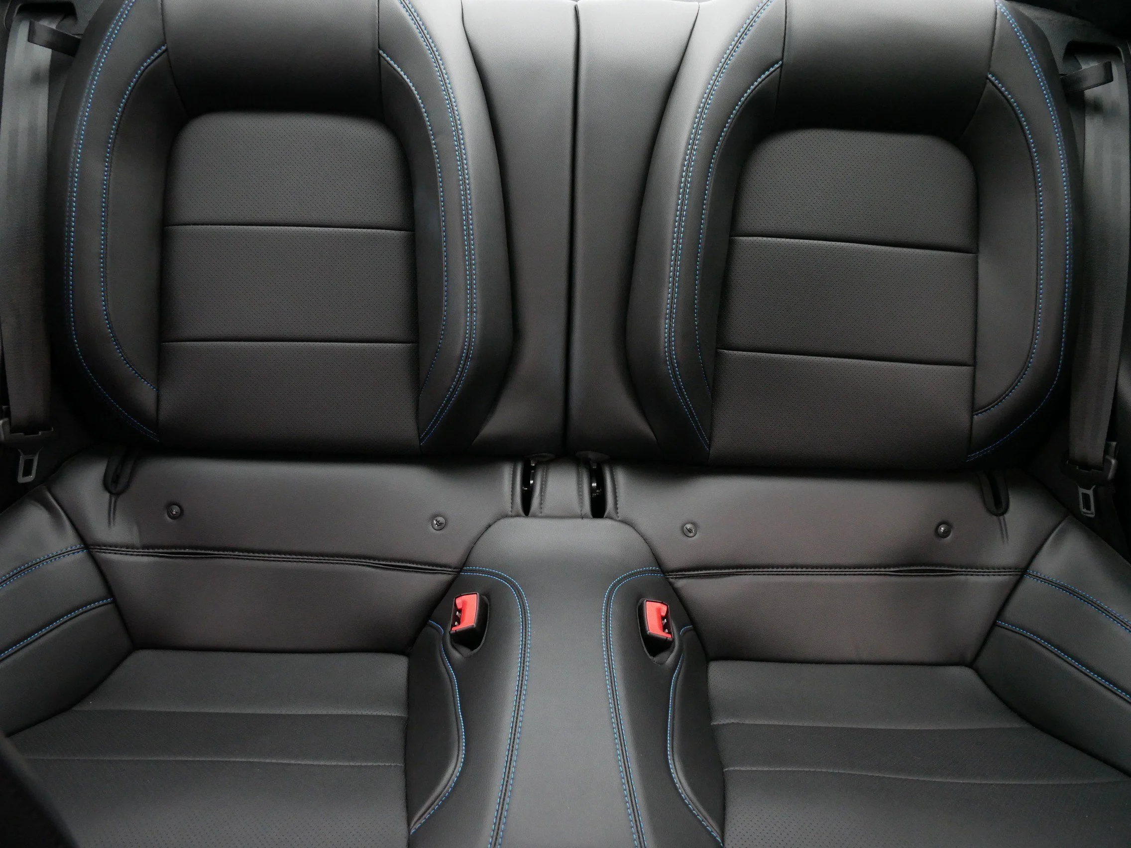Used 2018 Magnetic Metallic Ford EcoBoost Premium image 13