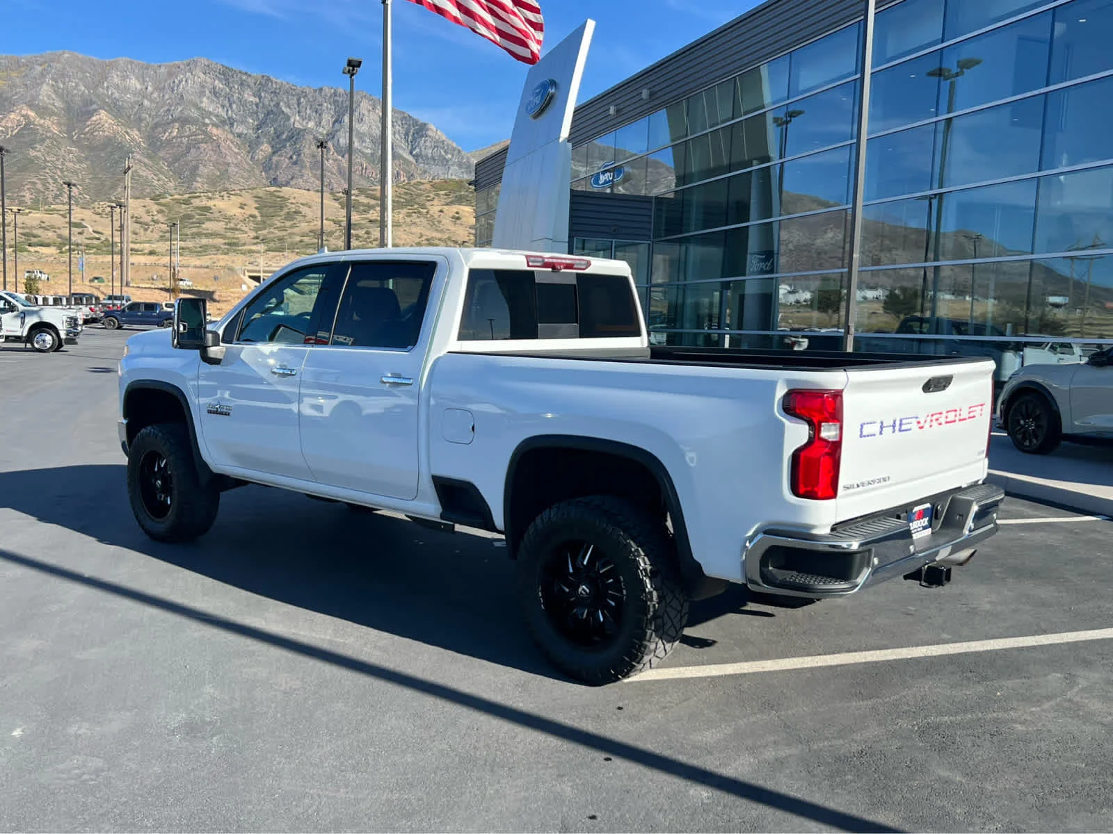 Used 2021 Summit White Chevrolet LTZ image 12