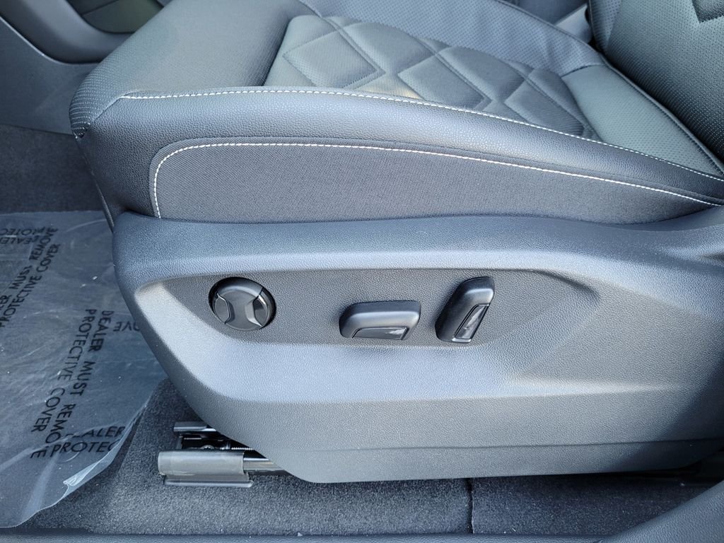 New 2026 Gray Volkswagen 2.0T SE w/Technology image 12