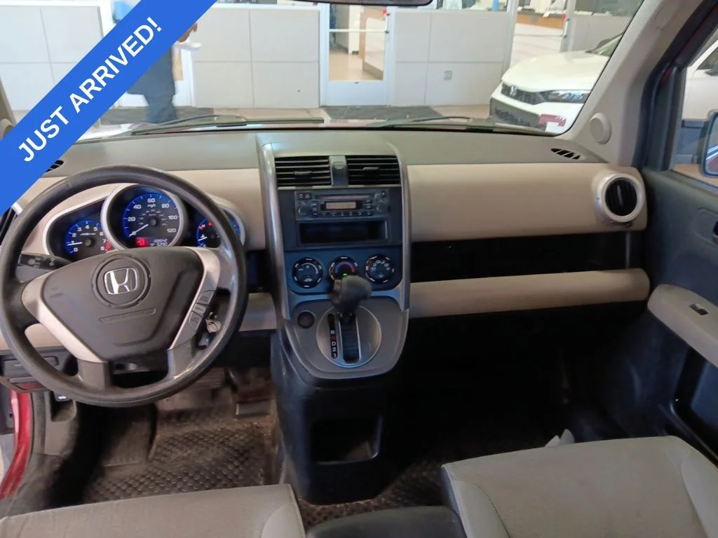 Used 2008 Tango Red Pearl Honda LX image 5