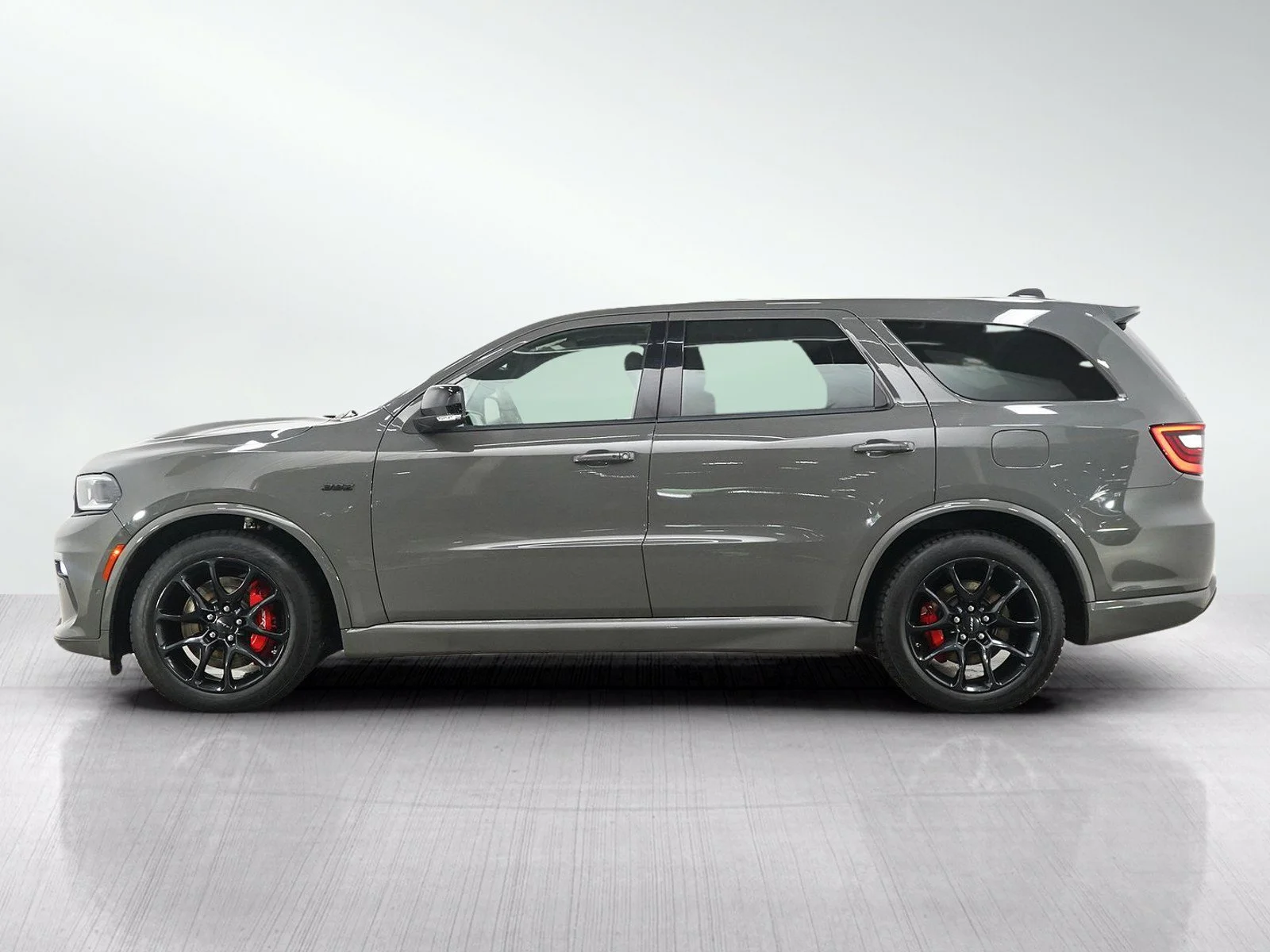 Used 2022 Dodge Durango SRT with VIN 1C4SDJGJ6NC203899 for sale in Wayzata, Minnesota