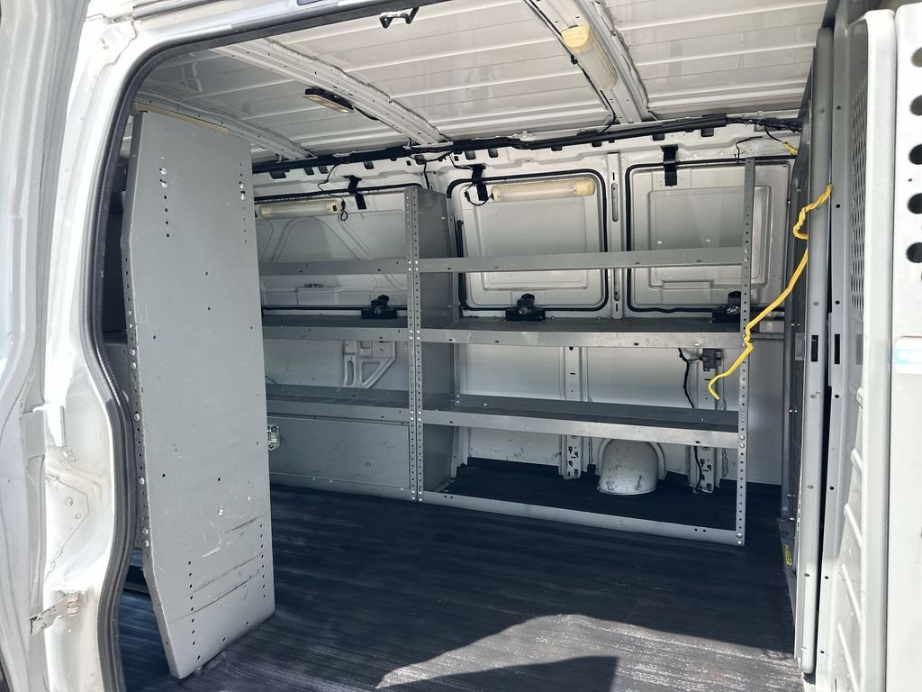 2017 Chevrolet Express Cargo Work Van - Photo 24