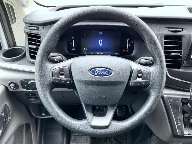 New 2026 Oxford White Ford Base image 34