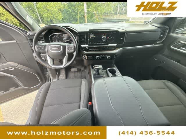 Certified Used 2025 Sterling Metallic GMC Elevation image 20