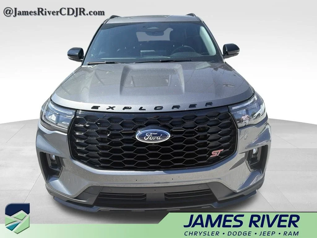 Used 2026 Gray Ford ST image 3