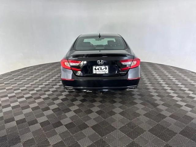 Used 2019  Honda Sport image 8