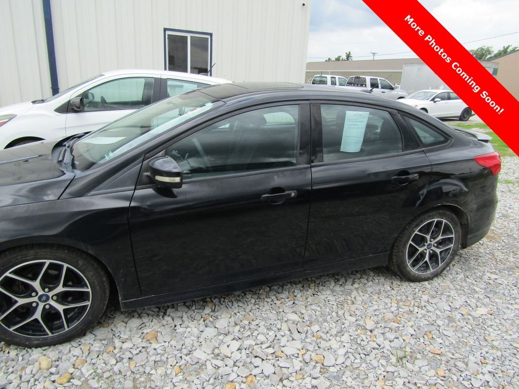Used 2016 Ford Focus SE with VIN 1FADP3F20GL305889 for sale in Trenton, MO