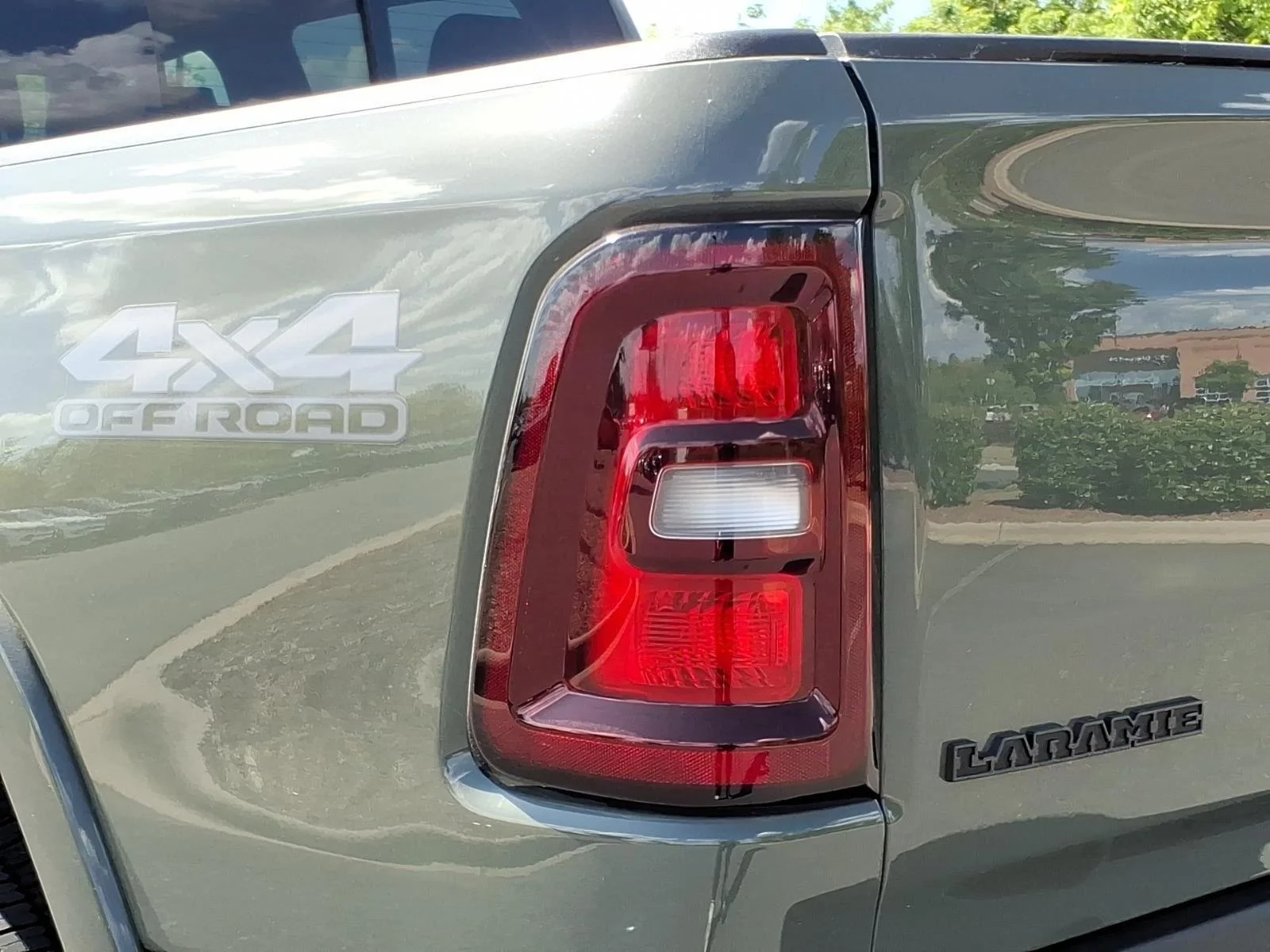 New 2026 Canyon Lake Exterior Paint RAM Laramie image 17