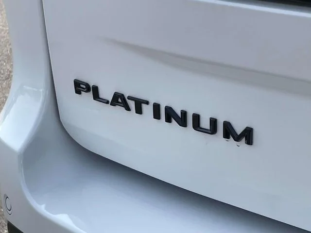 New 2027 Star White Metallic Tri-Coat Ford MAX Platinum image 8