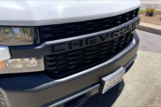 Used 2021 Summit White Chevrolet WT image 29