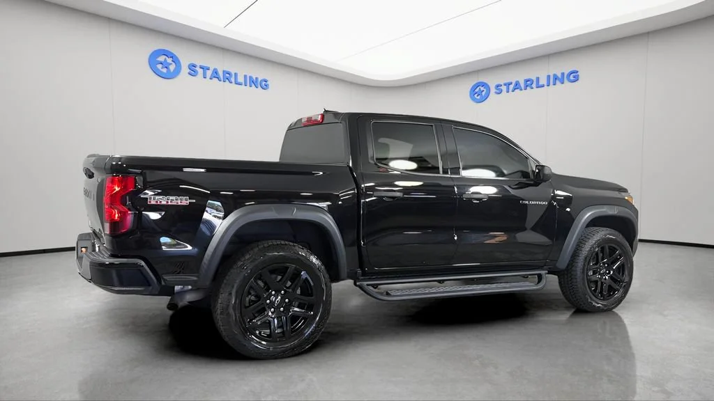 Used 2023 Black Chevrolet Trail Boss image 10