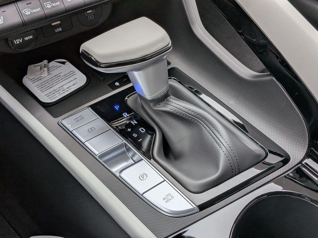 New 2026 White Hyundai Limited image 22