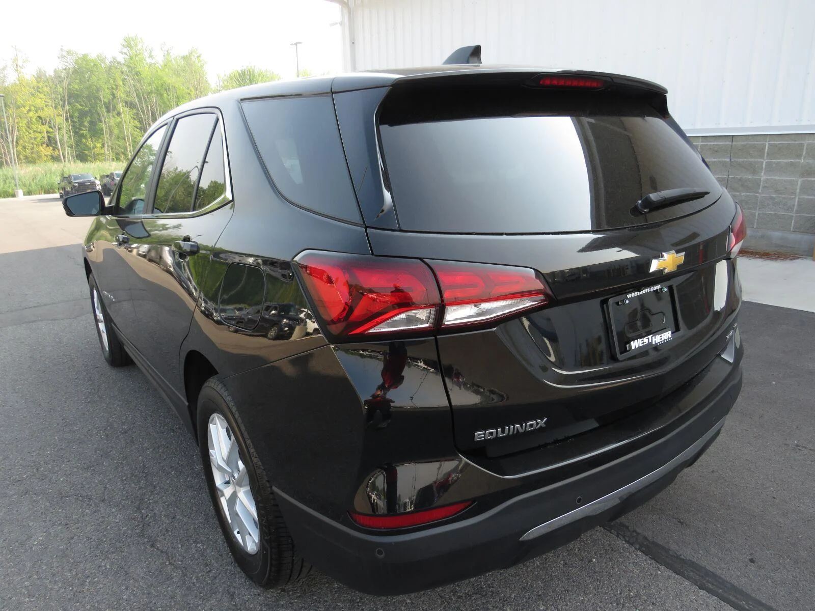 Used 2023 Mosaic Black Metallic Chevrolet LT image 17