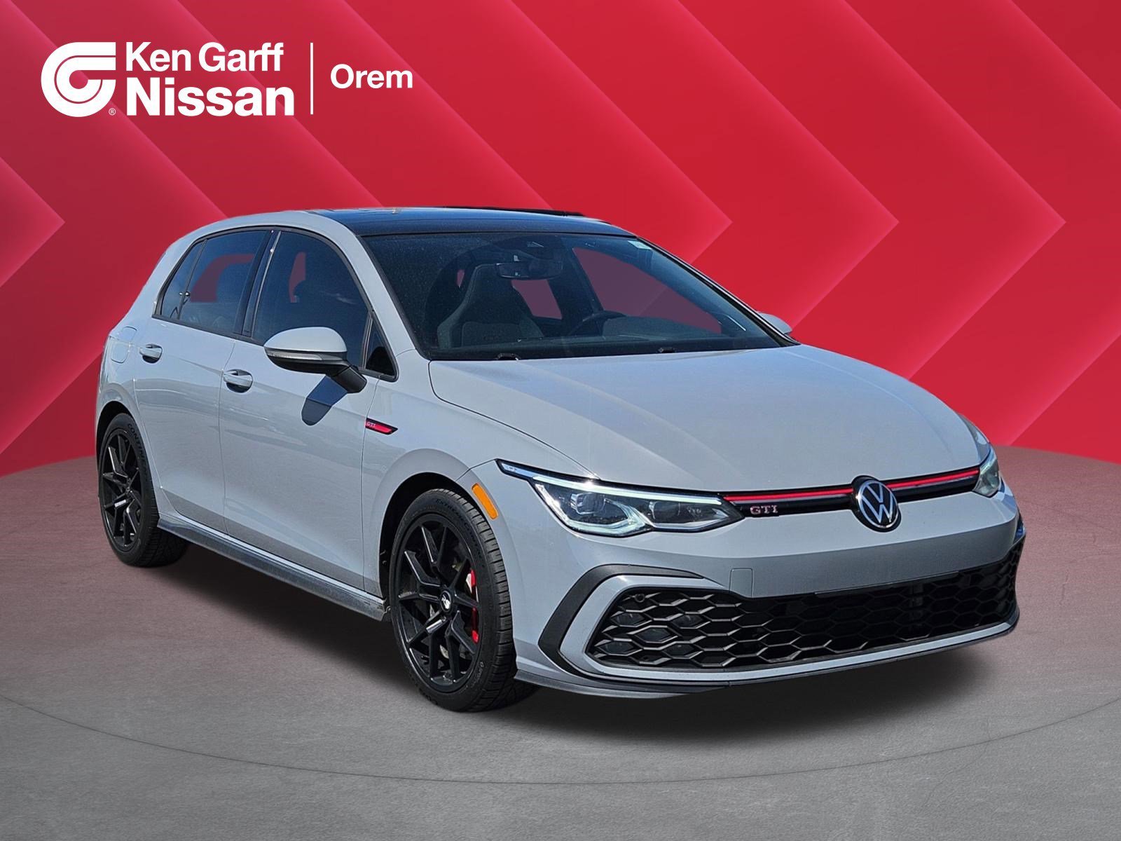 2023 Volkswagen Golf GTI 2.0T SE 4-door DSG's photo