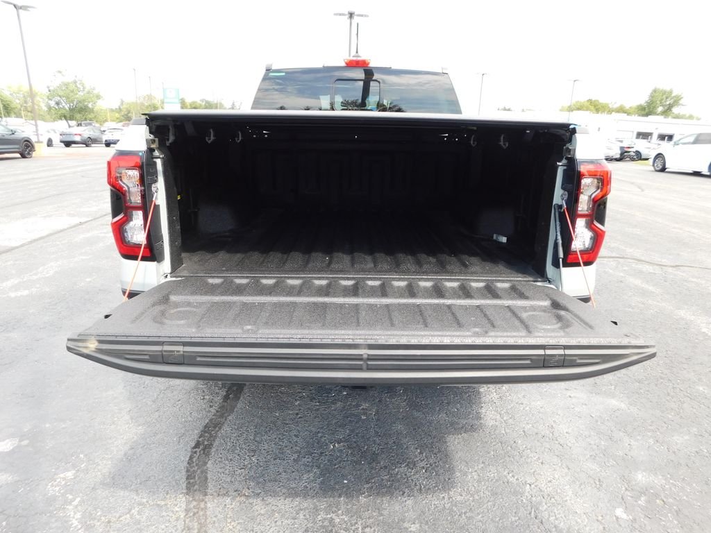 Used 2024 Cactus Ford XLT image 6