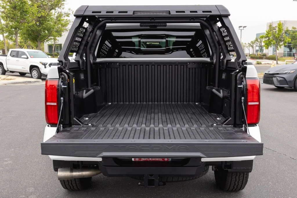2026 Toyota Tacoma TRD Off Road - Photo 8