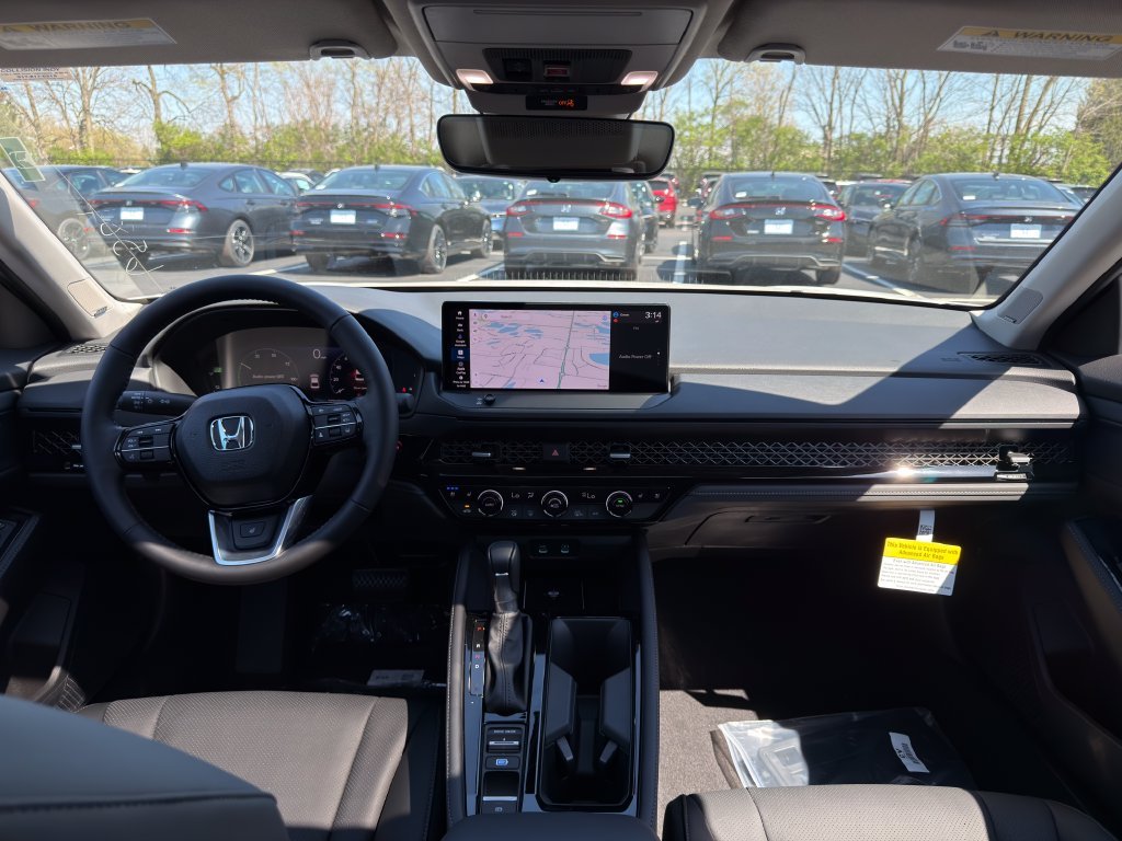New 2026 Platinum White Pearl Honda Touring image 12